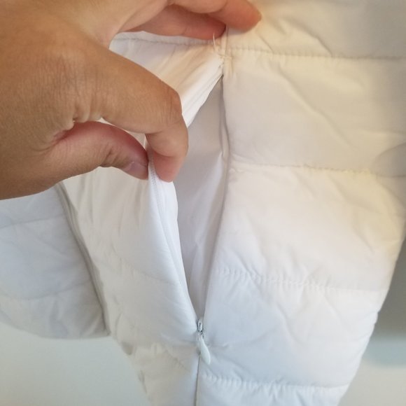 Joe Fresh - NWT White Packable Puffer with PrimaLoft® - Picture 8 of 11